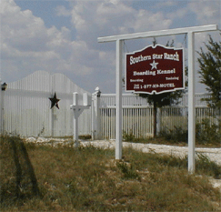 Entrance to Southern Star Ranch